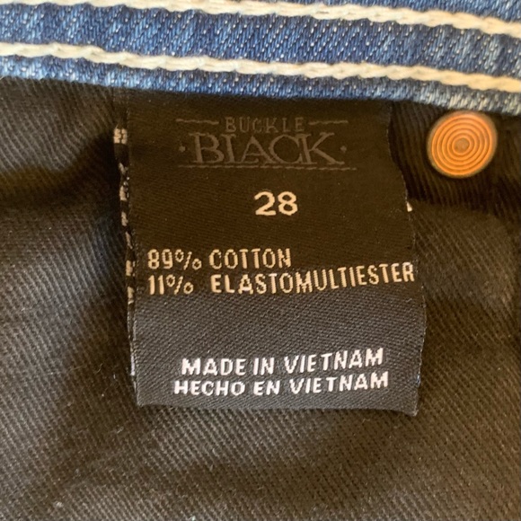 Buckle Fit 256 Cropped Faded Destructed Jeans 28 - Picture 8 of 9